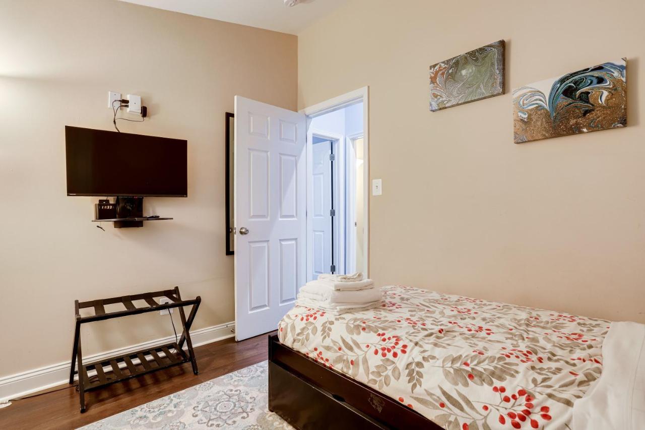 Willa Escape To Our Cozy 3 Bed Rm 2 Bath Unit In Alexandria Va Zewnętrze zdjęcie